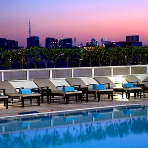 Crowne Plaza Deira By Ihg Hotel Dubaj
