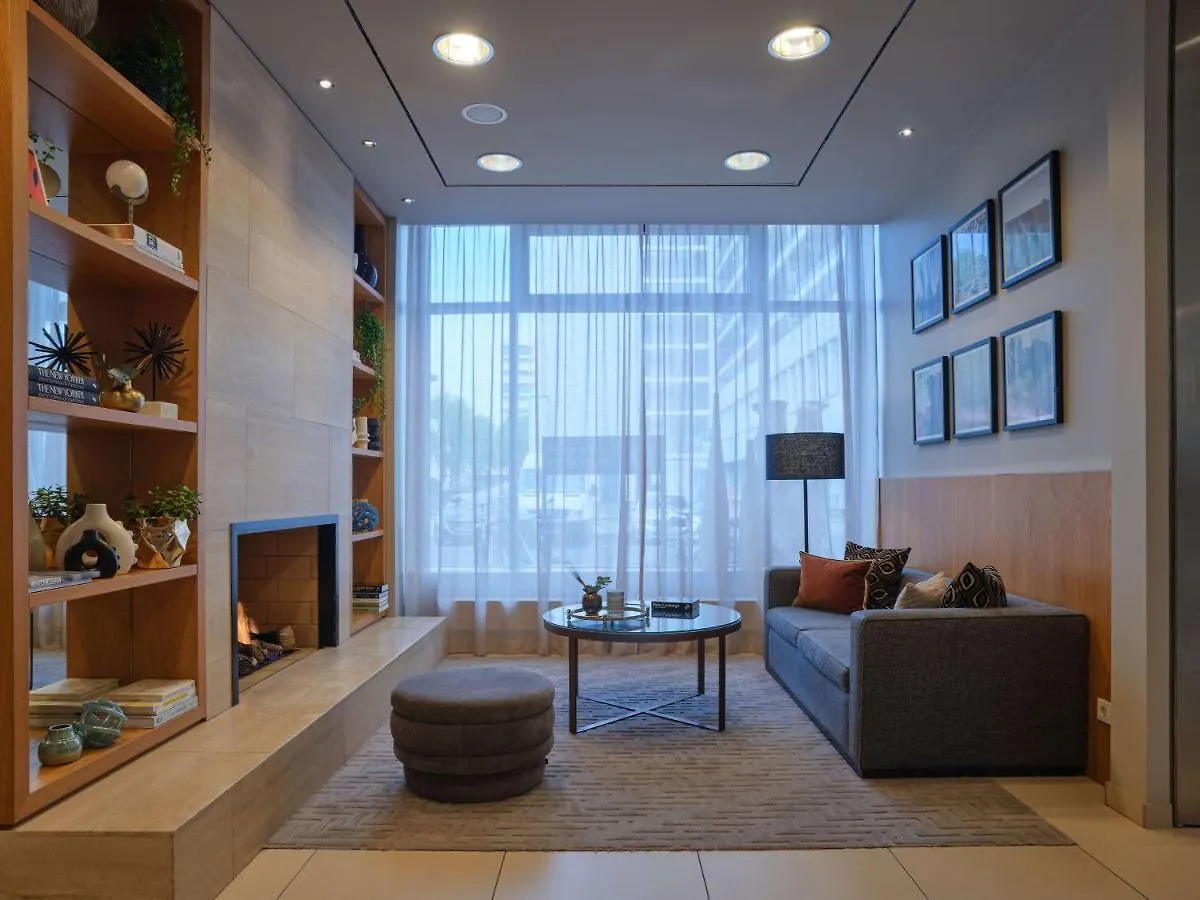**** Aparthotel Adina Apartment Hotel Berlin Checkpoint Charlie Německo