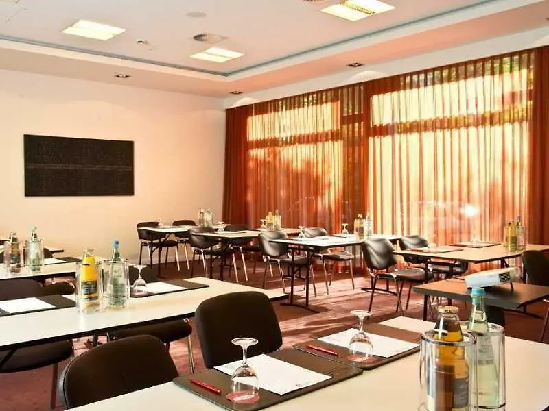 Adina Apartment Hotel Berlin Checkpoint Charlie