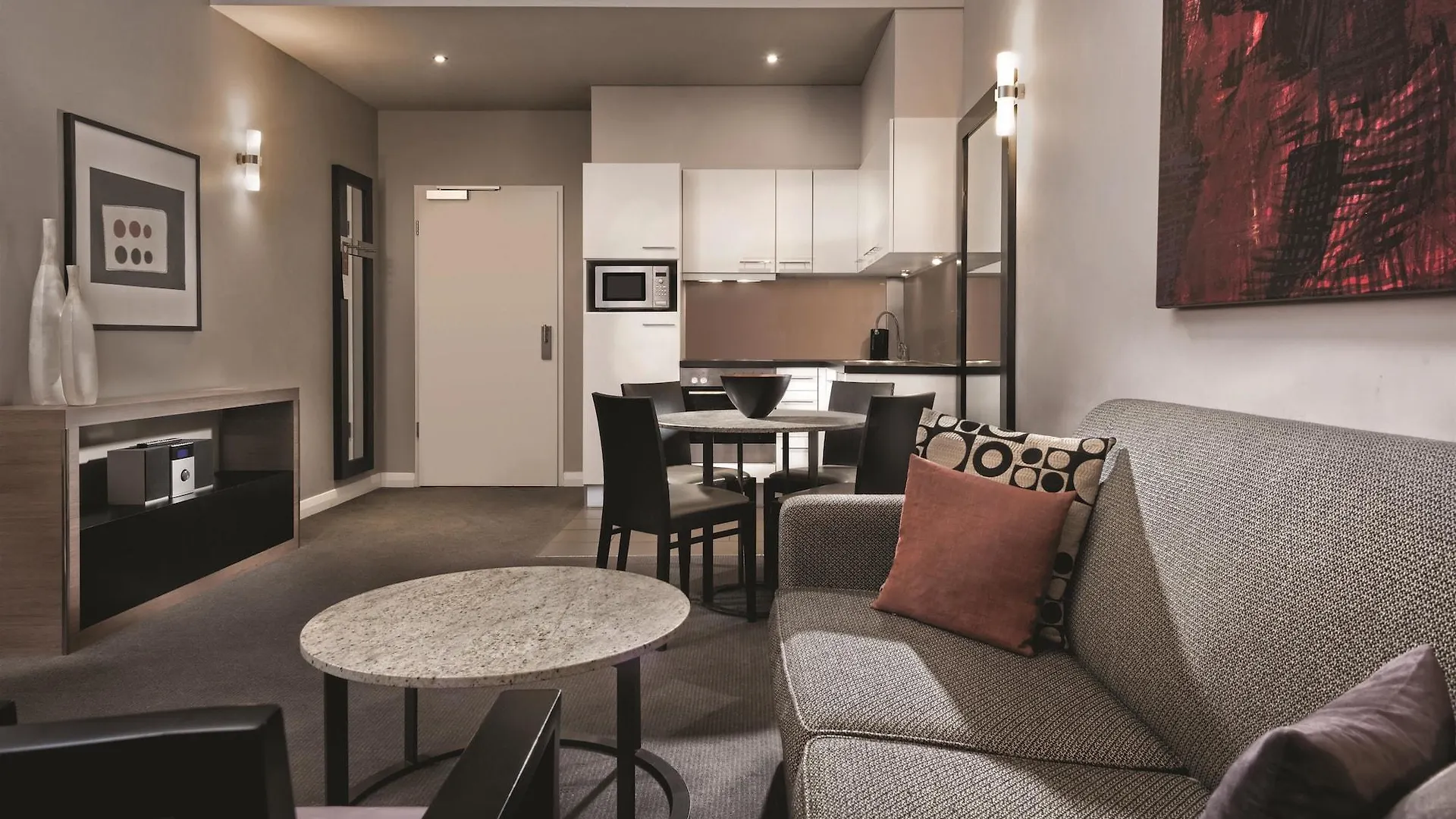 Adina Apartment Hotel Berlin Checkpoint Charlie גרמניה