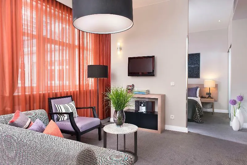 Adina Apartment Hotel Berlin Checkpoint Charlie גרמניה